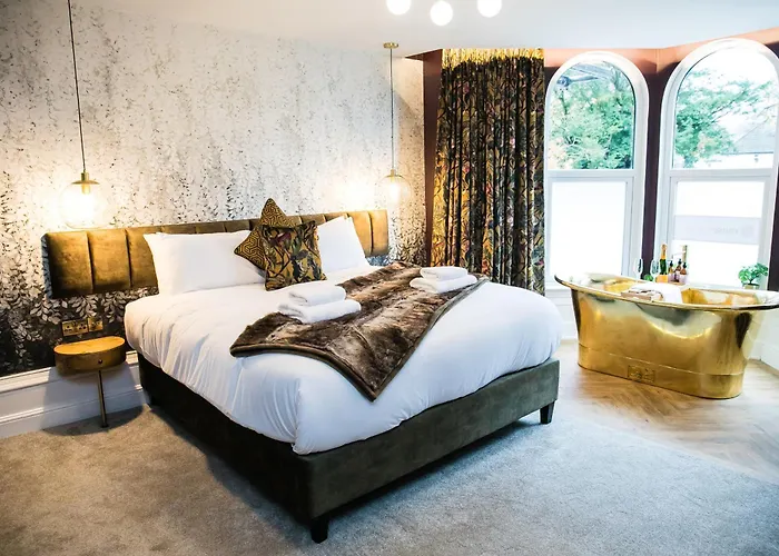 Foxlow Grange By Muse Escapes - Whole House 15 Bed